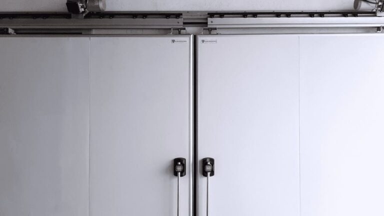 resistance-cold-storage-doors